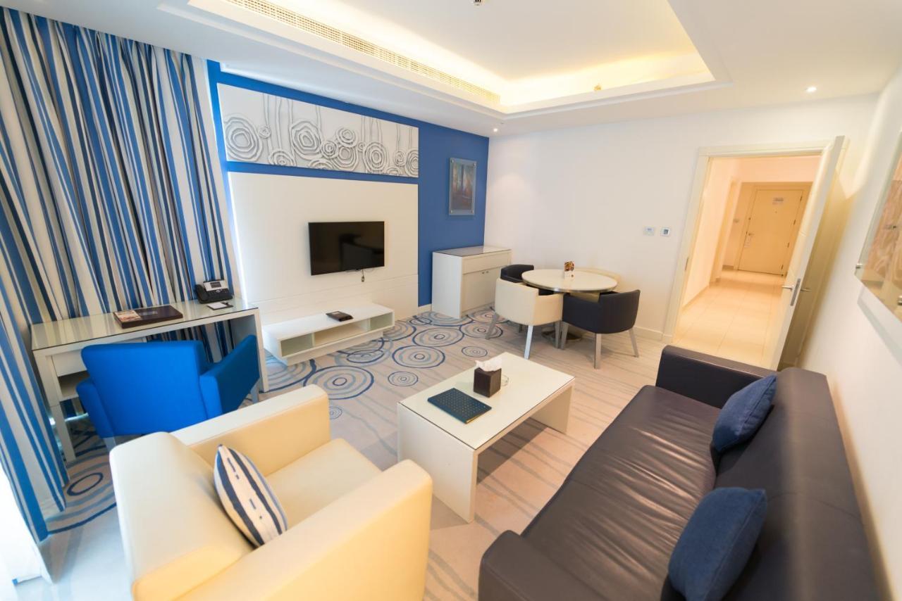 Hotel Golden Tulip Downtown 4*