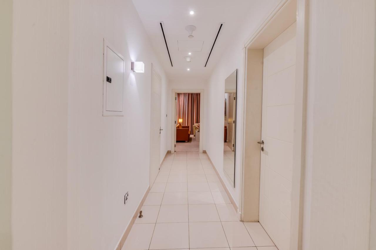 Golden Tulip Downtown 4* Abu Dhabi