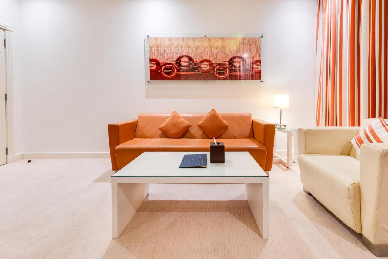 Hotel Golden Tulip Downtown 4*
